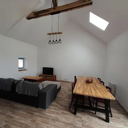 La Giraudiere Batisse Au Calme 2 A 4 Personnes Vakantiehuis Soulgé-sur-ouette